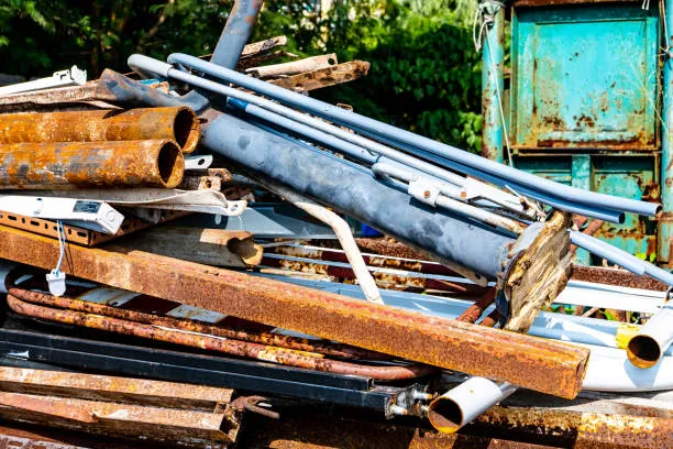 scrap metal buyers pick up